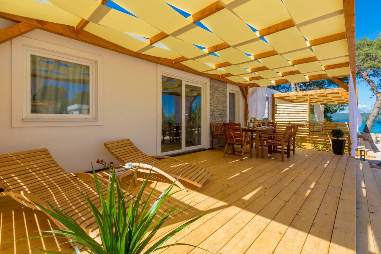 Mobile Homes Pine Tree Dobropoljana Ngoại thất bức ảnh